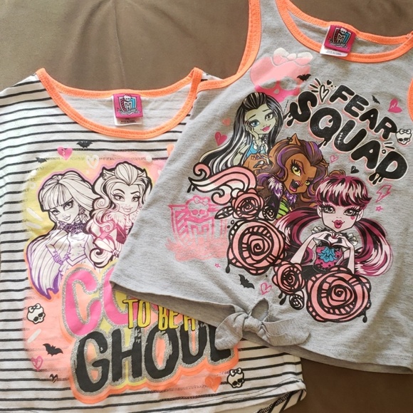 2 MONSTER HIGH shirts - Picture 1 of 3